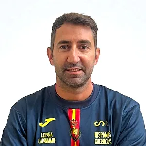 Óscar Perales