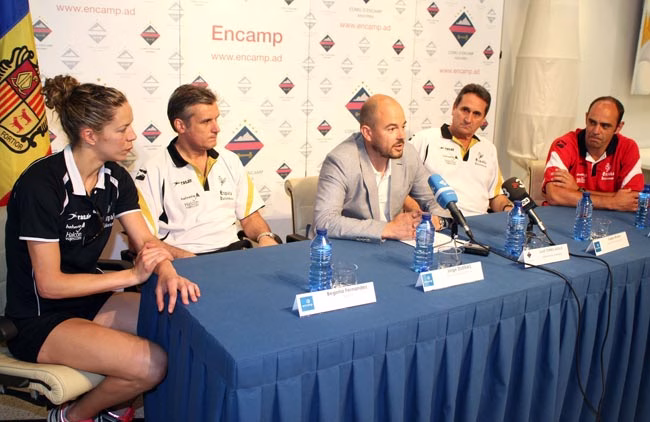 encamp mas fem01 web