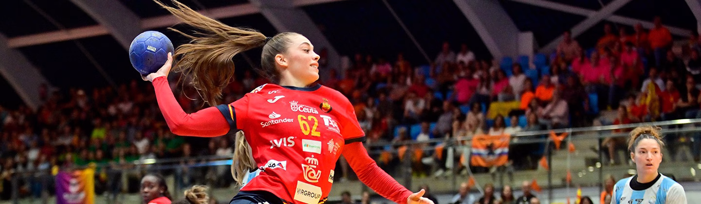 paula arcos cabecera