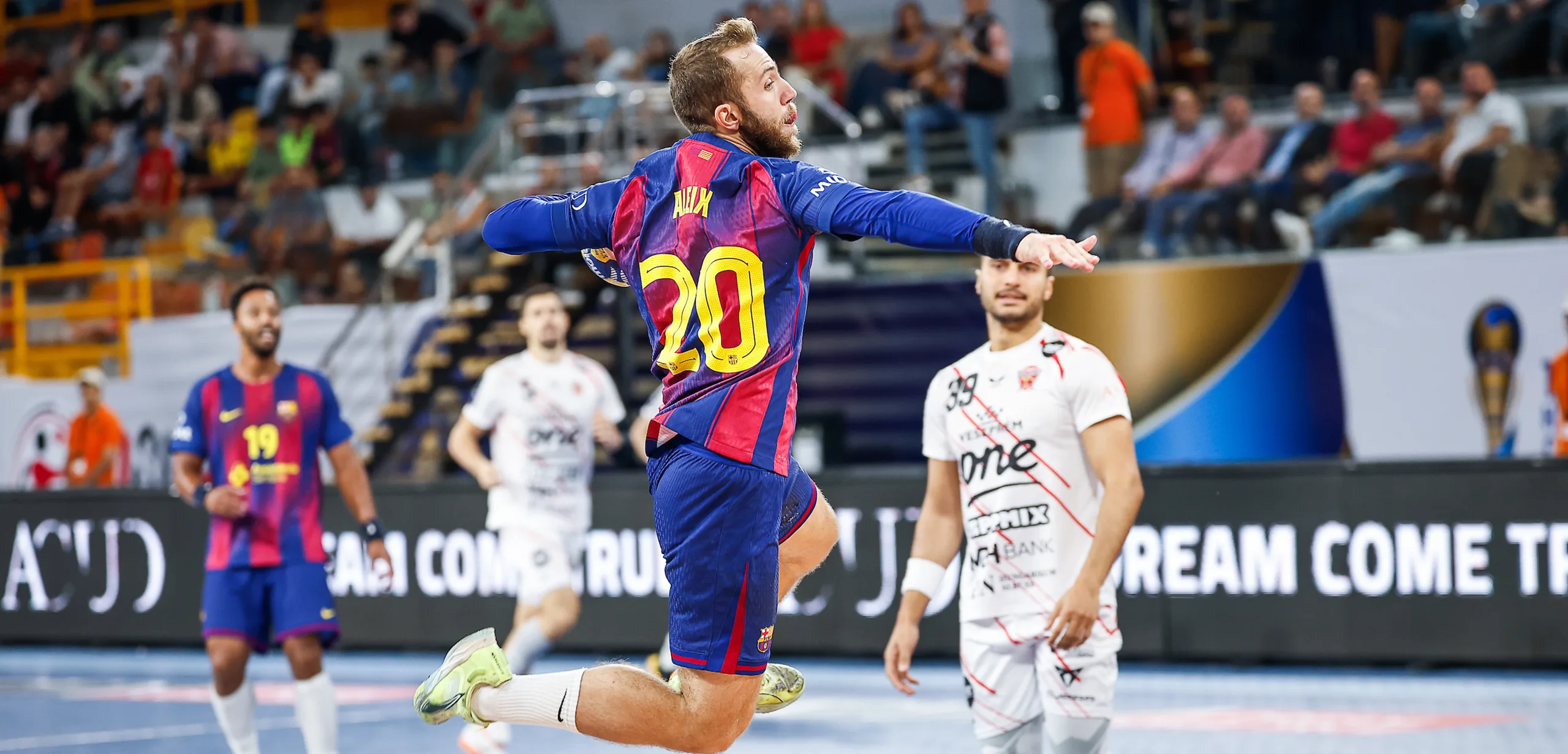 CWC25 Veszprém HC vs FC Barcelona (Final) 1JC4127 JC