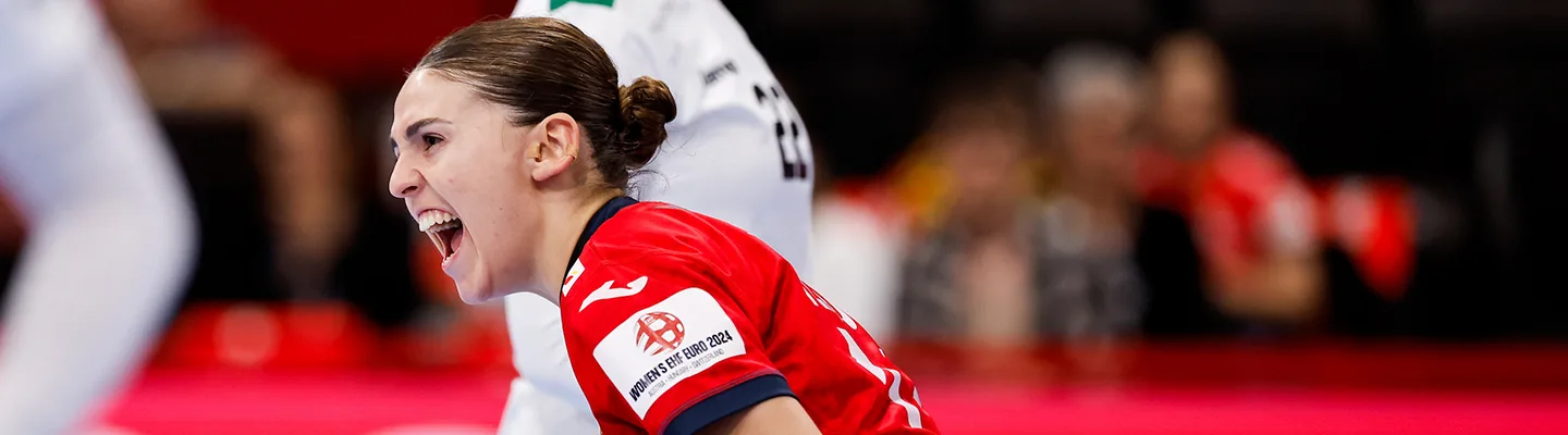 EURO24W Spain vs Portugal MAL3176 AM