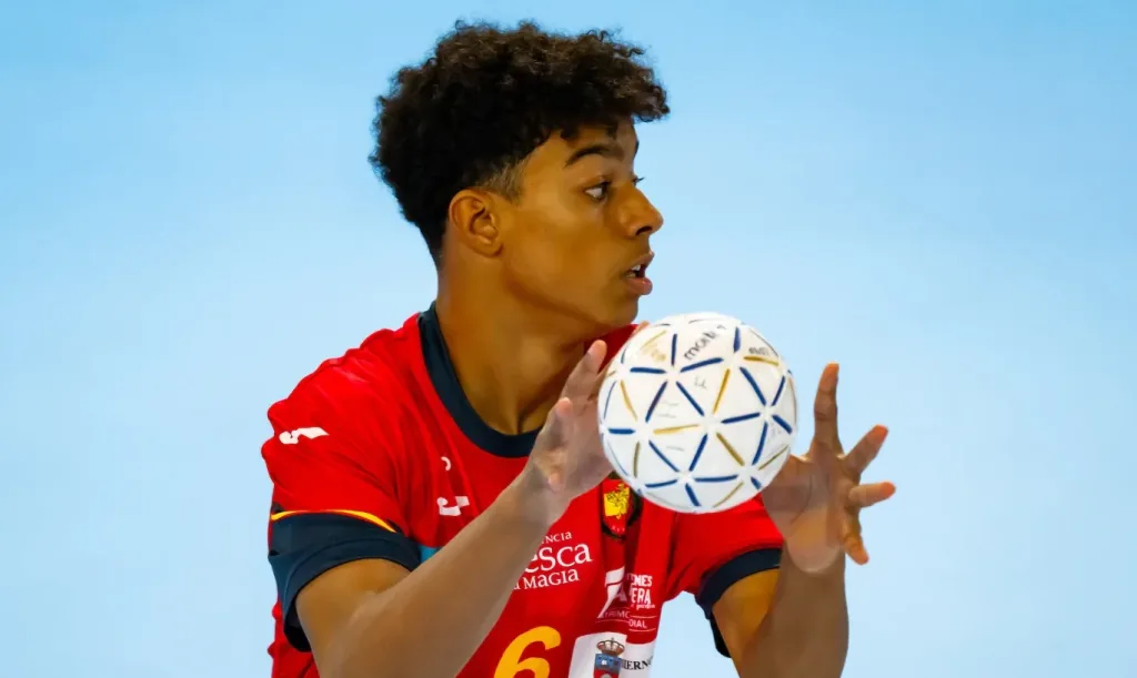 WhatsApp Image 2025 10 28 at 12.24.44 WhatsApp Image 2025 10 28 at 12.24.44