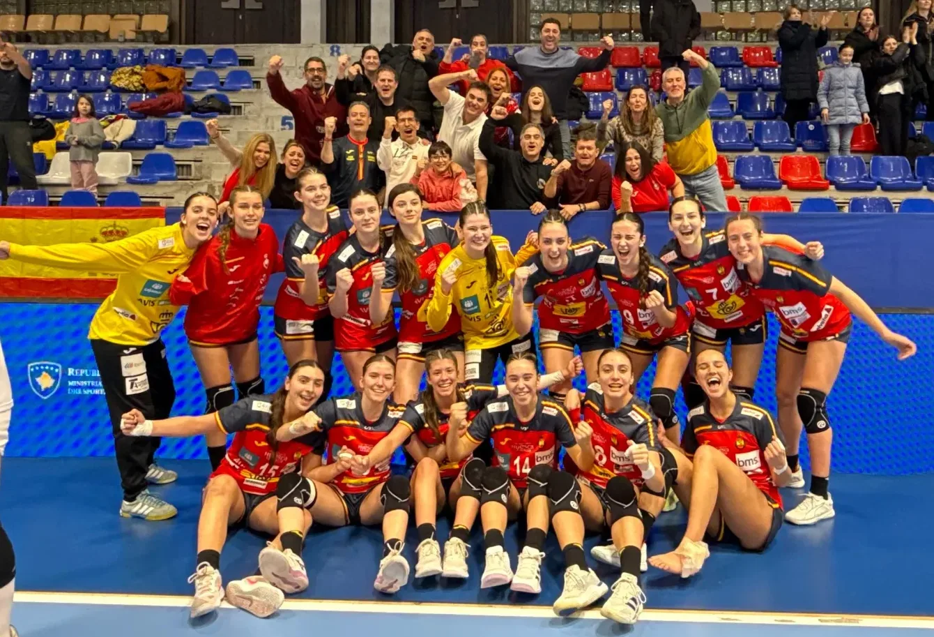 WhatsApp Image 2025 11 21 at 20.13.36 WhatsApp Image 2026 02 12 at 14.39.24