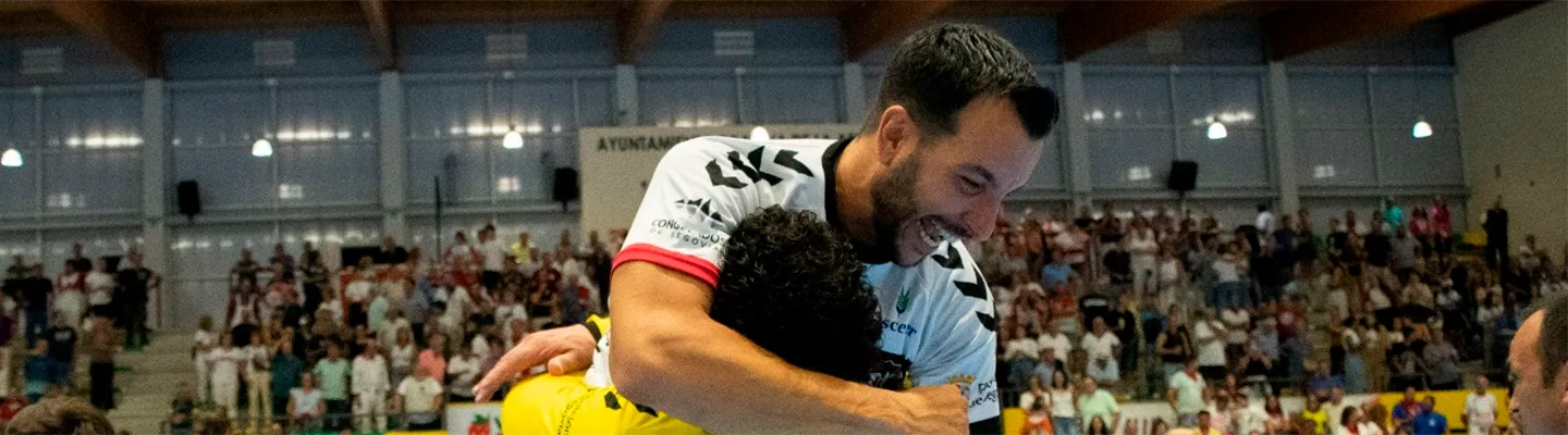 imgi 1 HAKg7O WQAAeQ0T