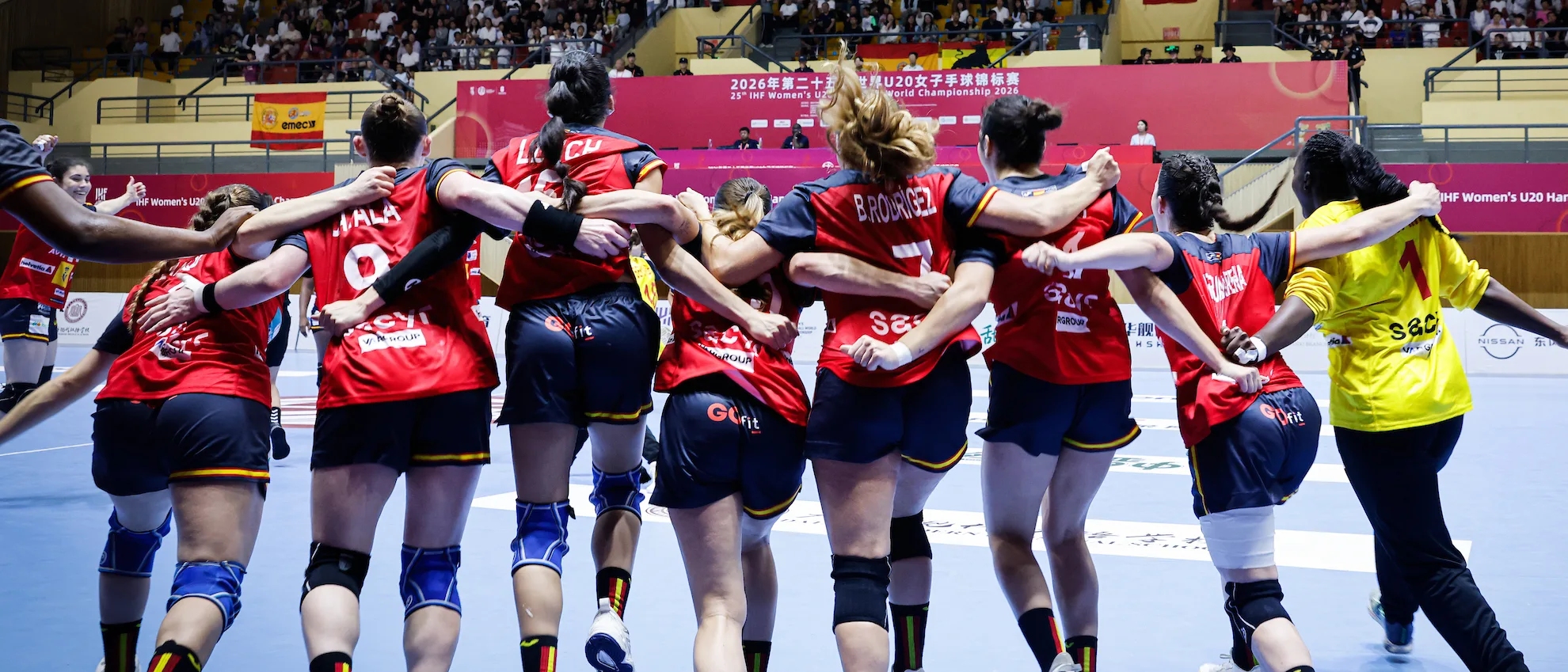 CHN26 Spain vs Romania (MR) 95A0023 151302402255 2 2